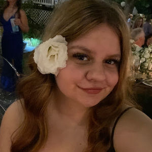 Meet your Posher, Kaileigh anne